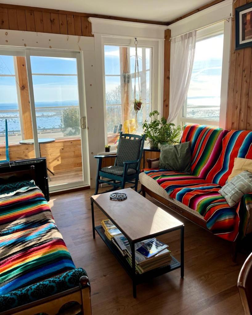 Les Pinsons Des Rives Bed & Breakfast La Malbaie Dış mekan fotoğraf