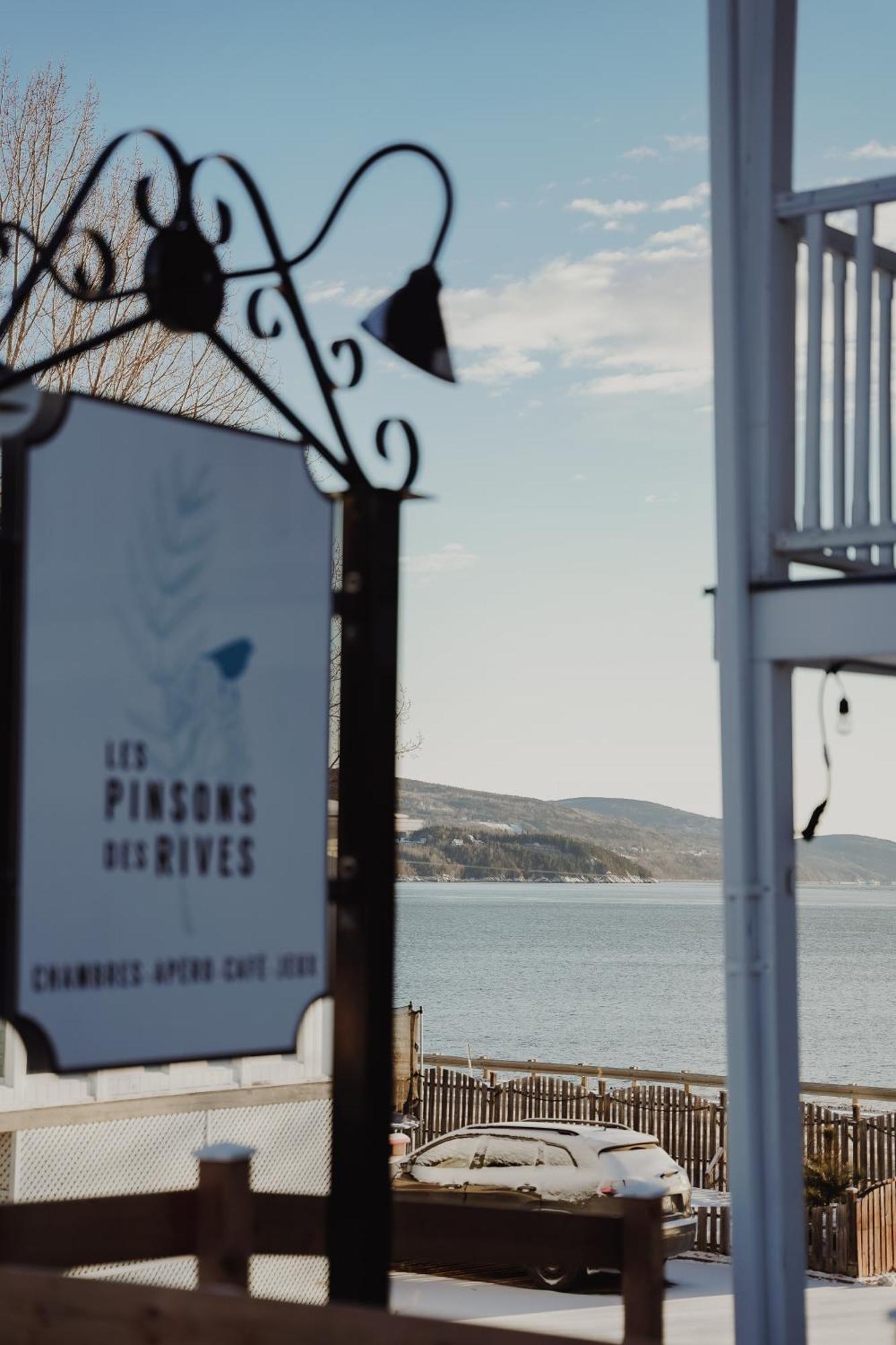Les Pinsons Des Rives Bed & Breakfast La Malbaie Dış mekan fotoğraf